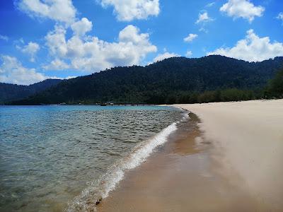 Sandee - Pantai Kampung Tekek