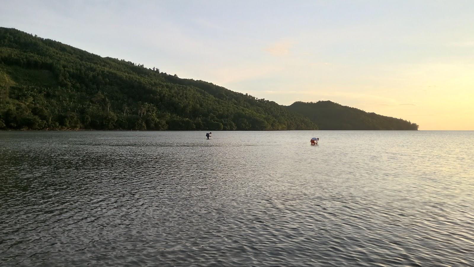 Sandee Pantai Kampung Bingolon