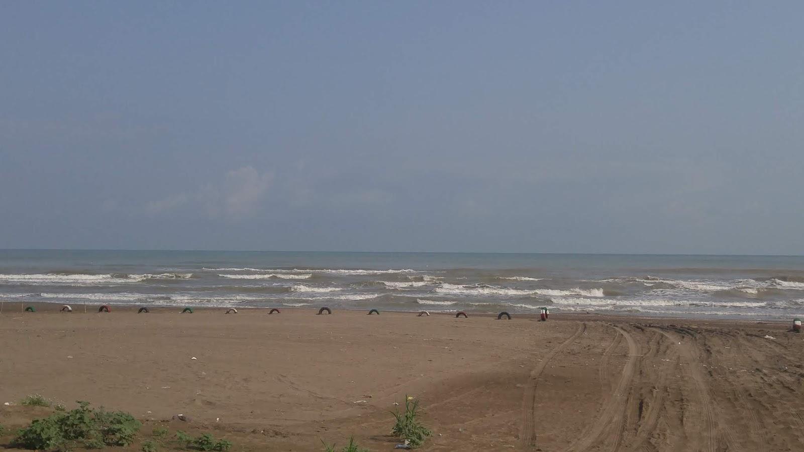 Sandee Baharestan Coastal Complex