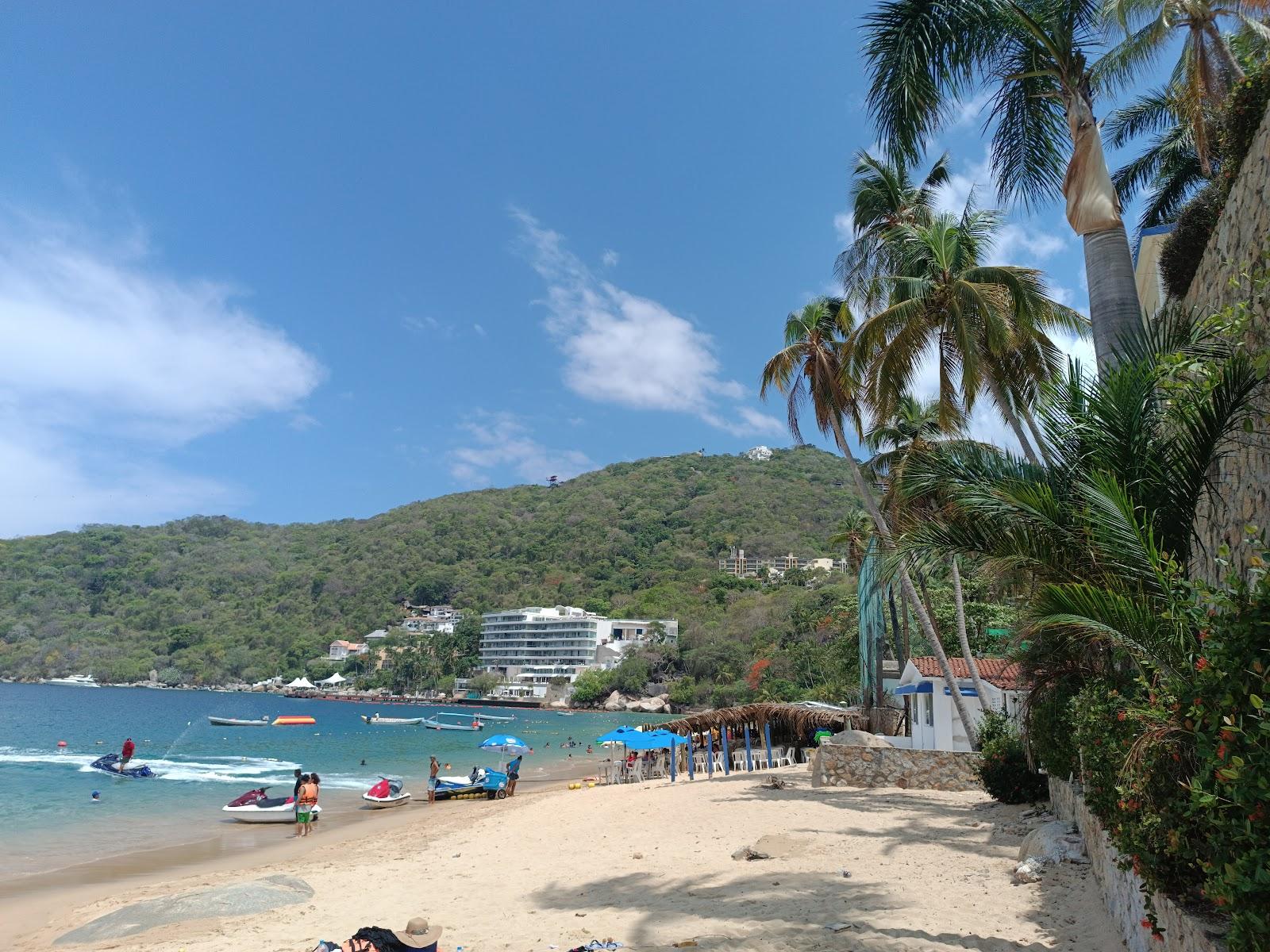 Sandee Playa Pichilingue Diamante