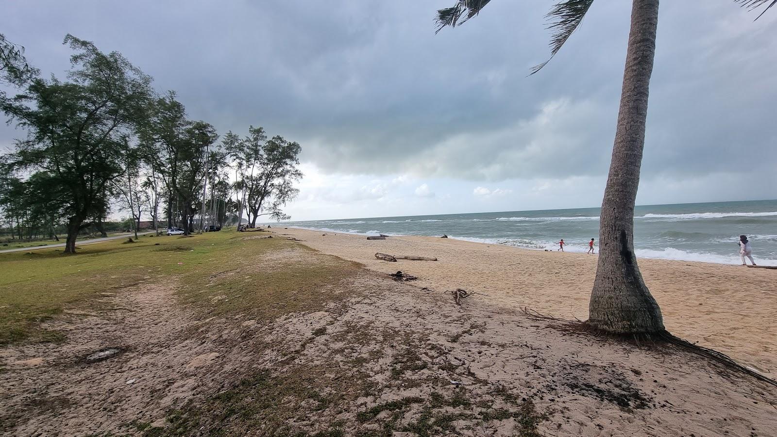 Sandee Pantai Mangkuk