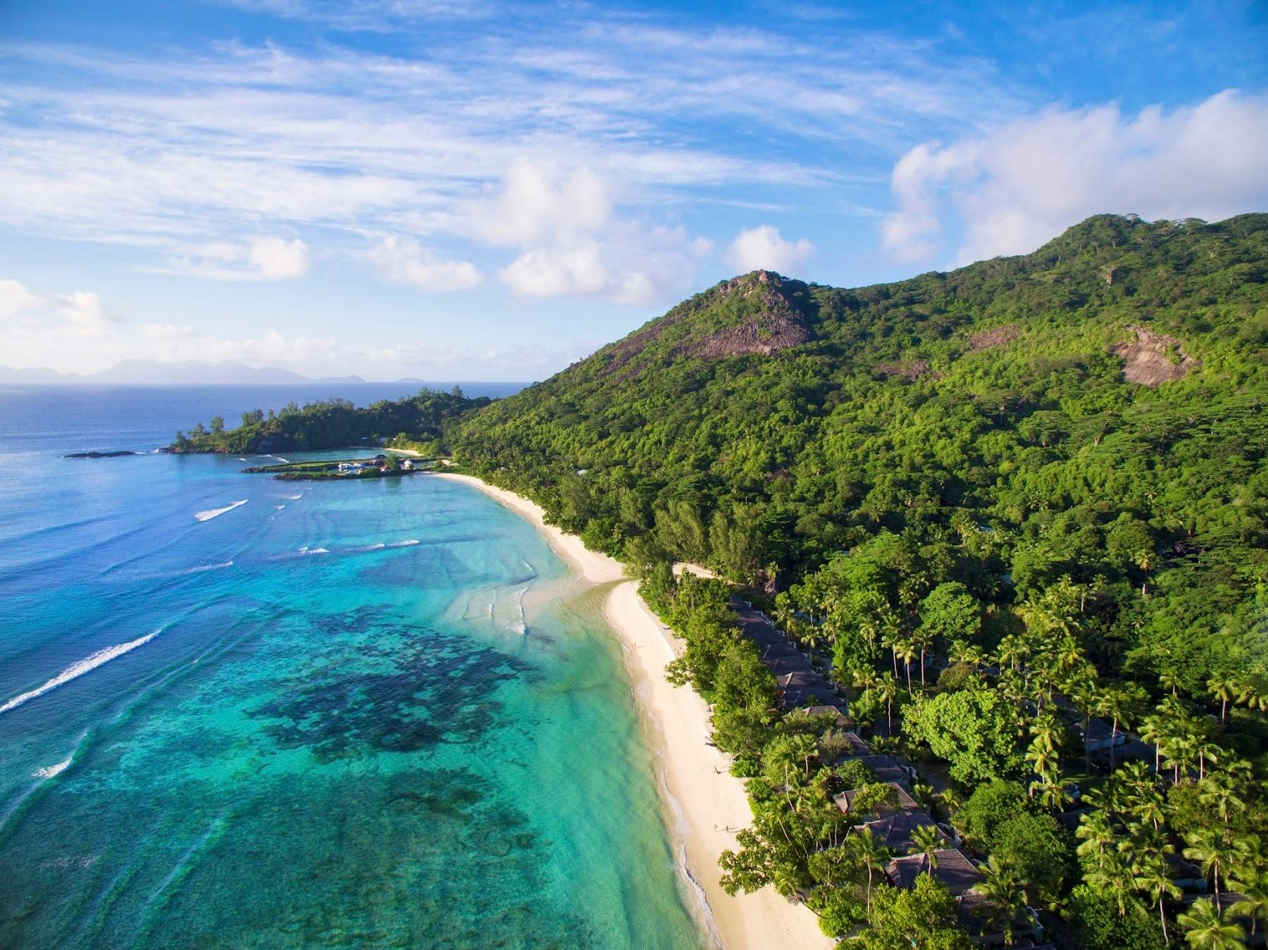 Sandee Hilton Seychelles Labriz Resort & Spa