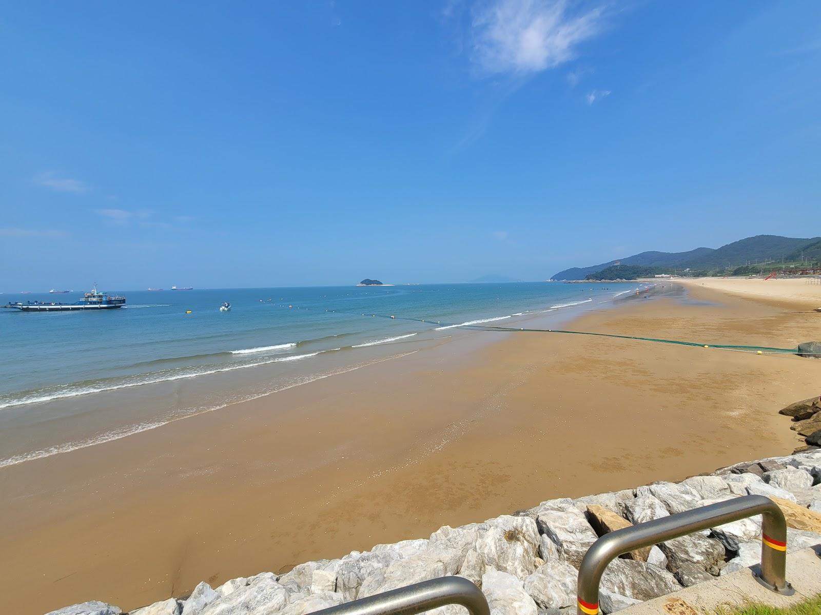 Sandee Nanji Island Beach