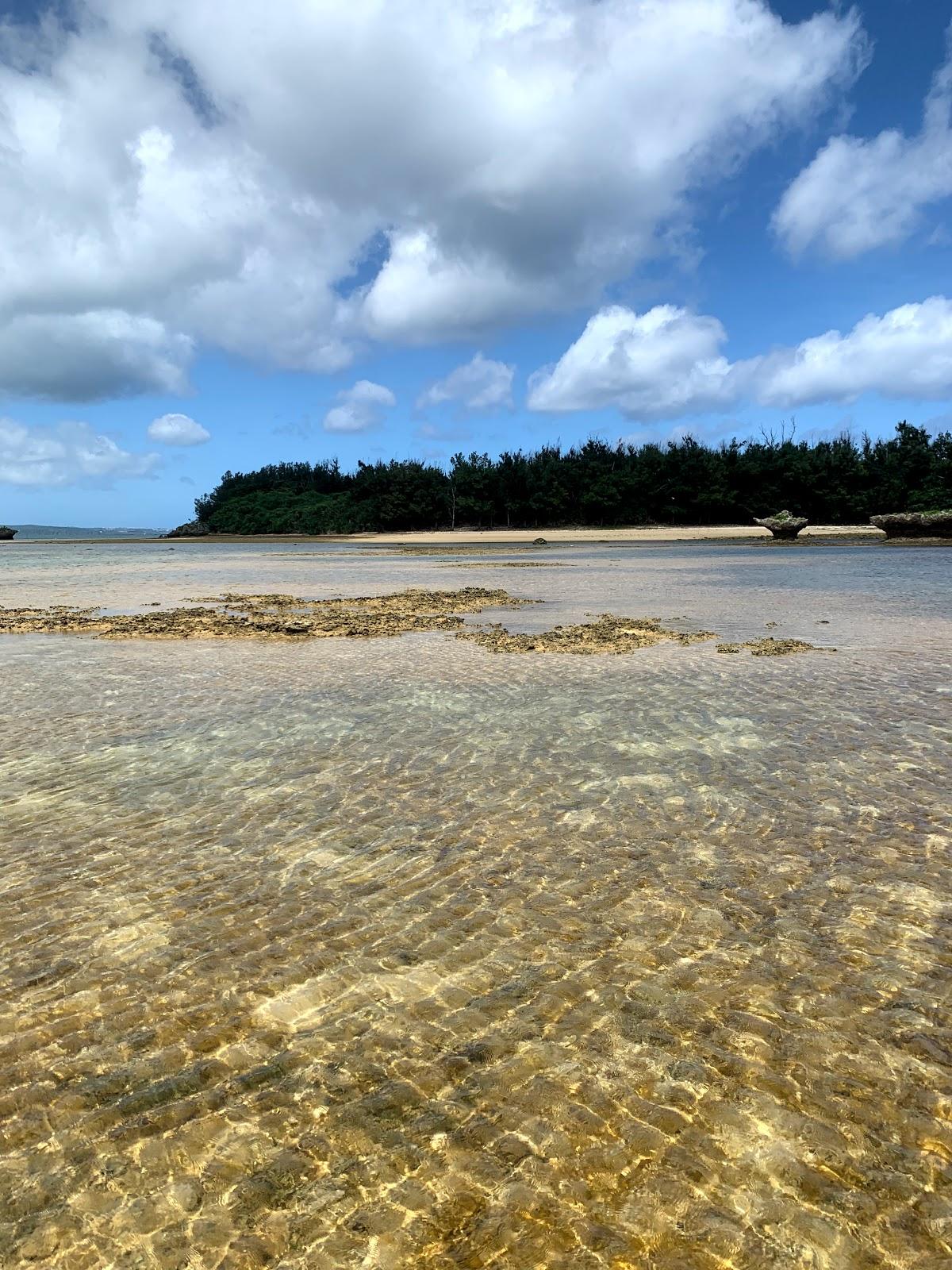 Sandee Yishito Island