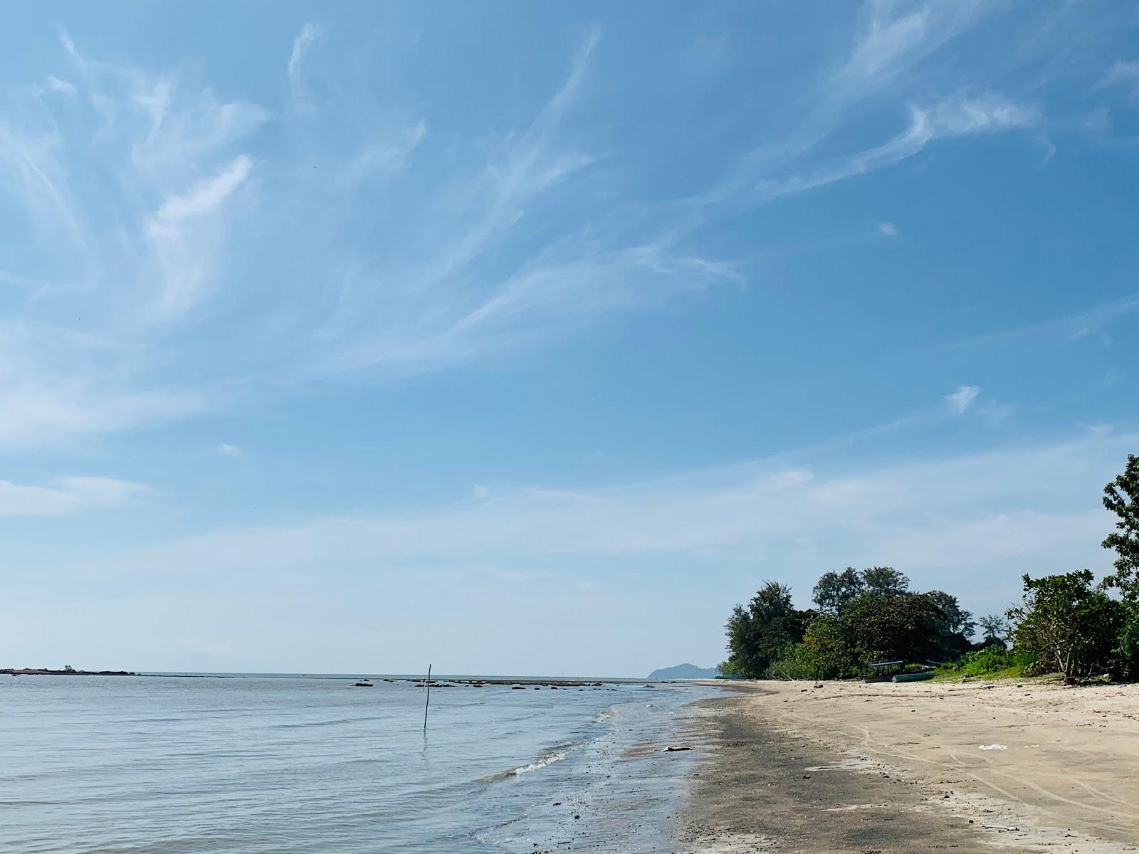 Sandee Pantai Seri