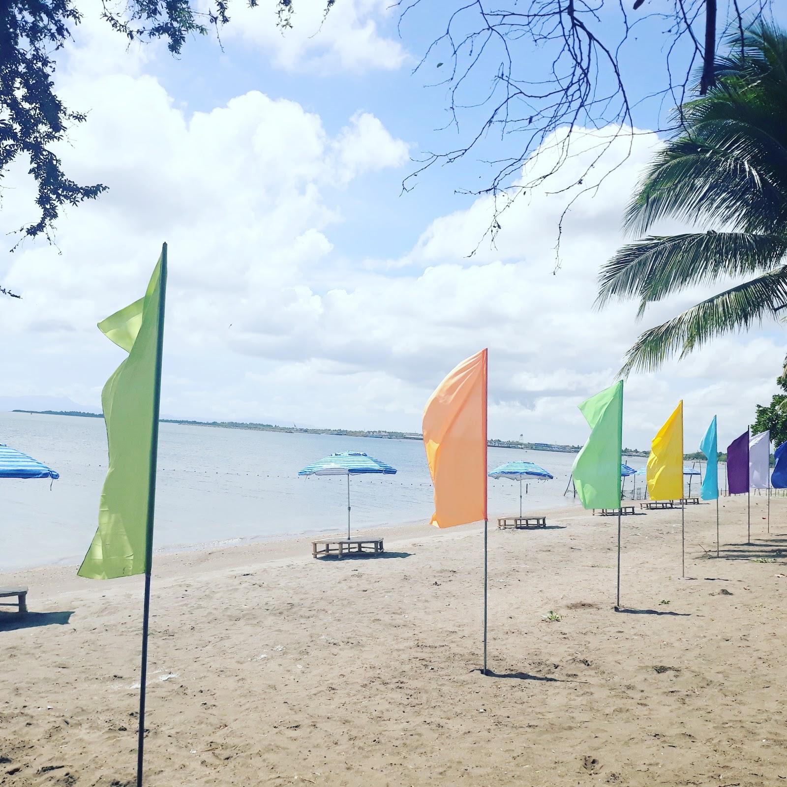 Sandee Villa Leoncia Beach Resort