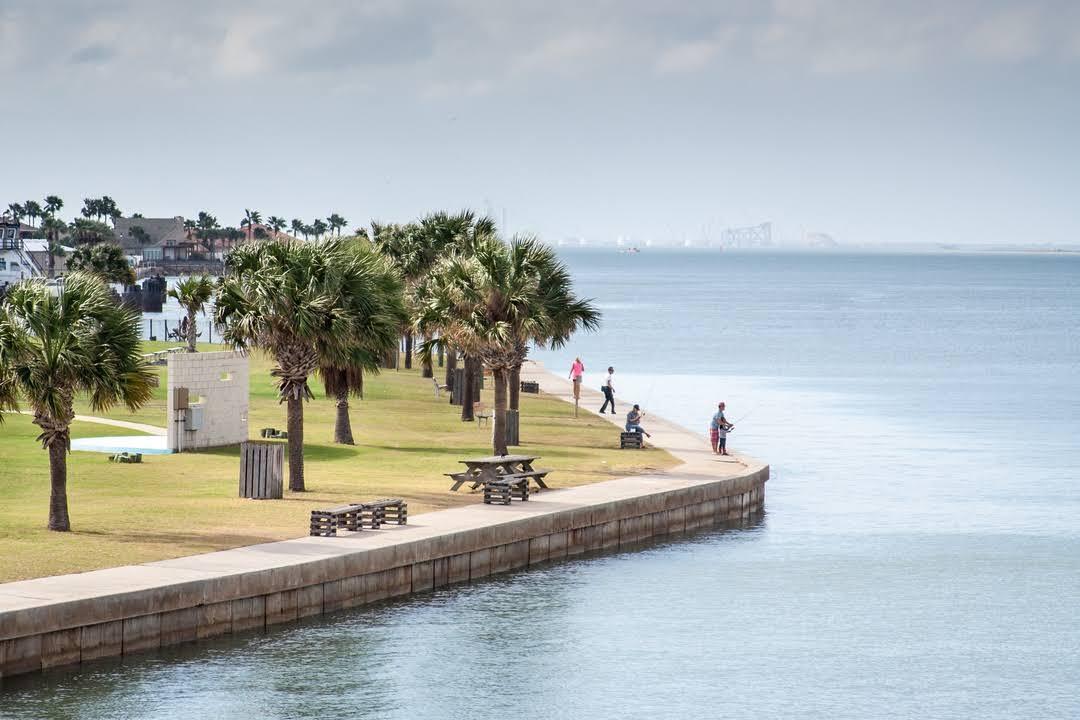 Sandee - Roberts Point Park