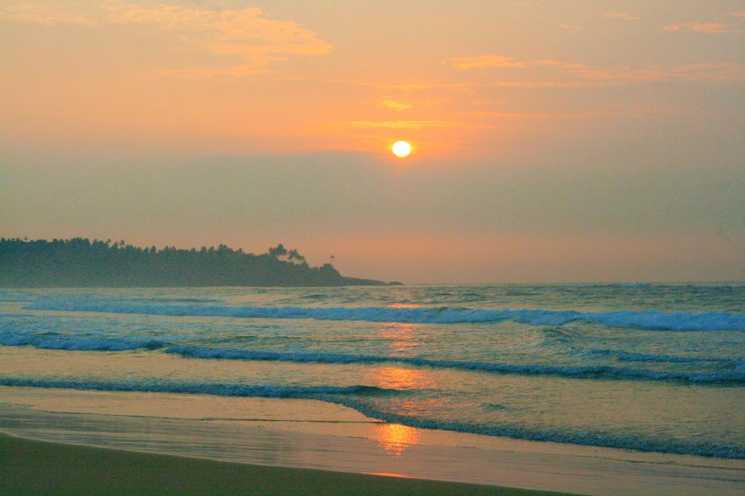 Sandee Dickwella Beach