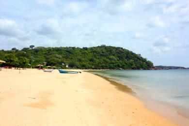 Sandee Marble Beach Photo