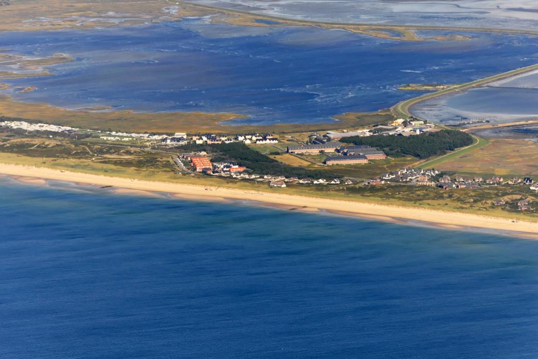 Sandee Rantum Beach