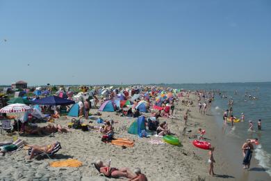 Sandee Hooksiel Beach