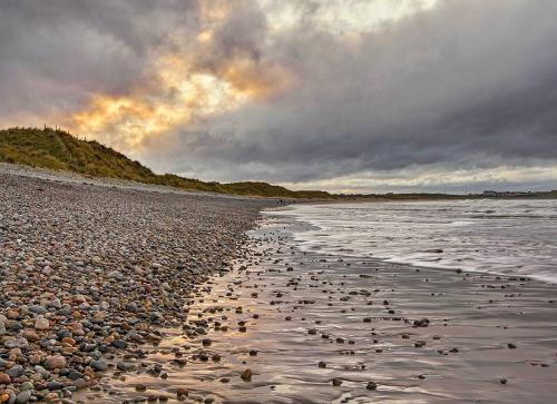 Sandee - Ballyhiernan Bay