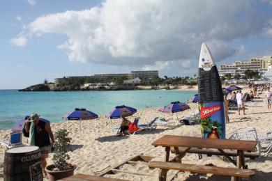 Sandee Maho Bay Beach Photo