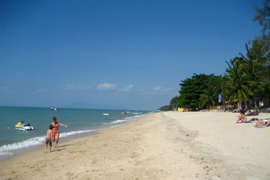 Sandee - Batu Ferringhi Beach