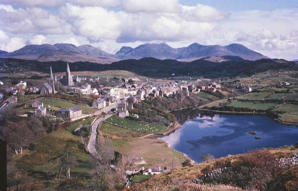 Sandee - Clifden, Mannin Bay