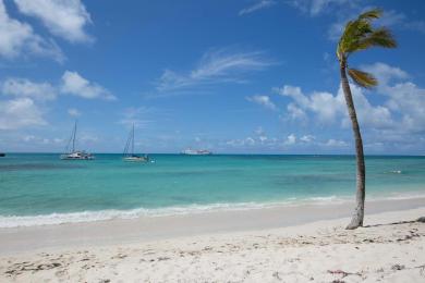 Sandee Windward Bay Beach Photo