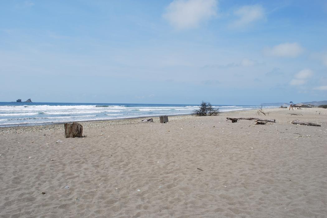 Sandee Ayampe Beach