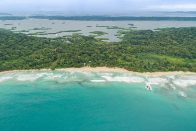 Sandee - Red Frog Beach