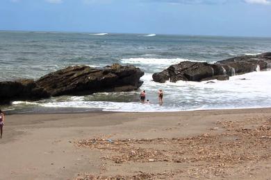 Sandee - Playa La Boquita