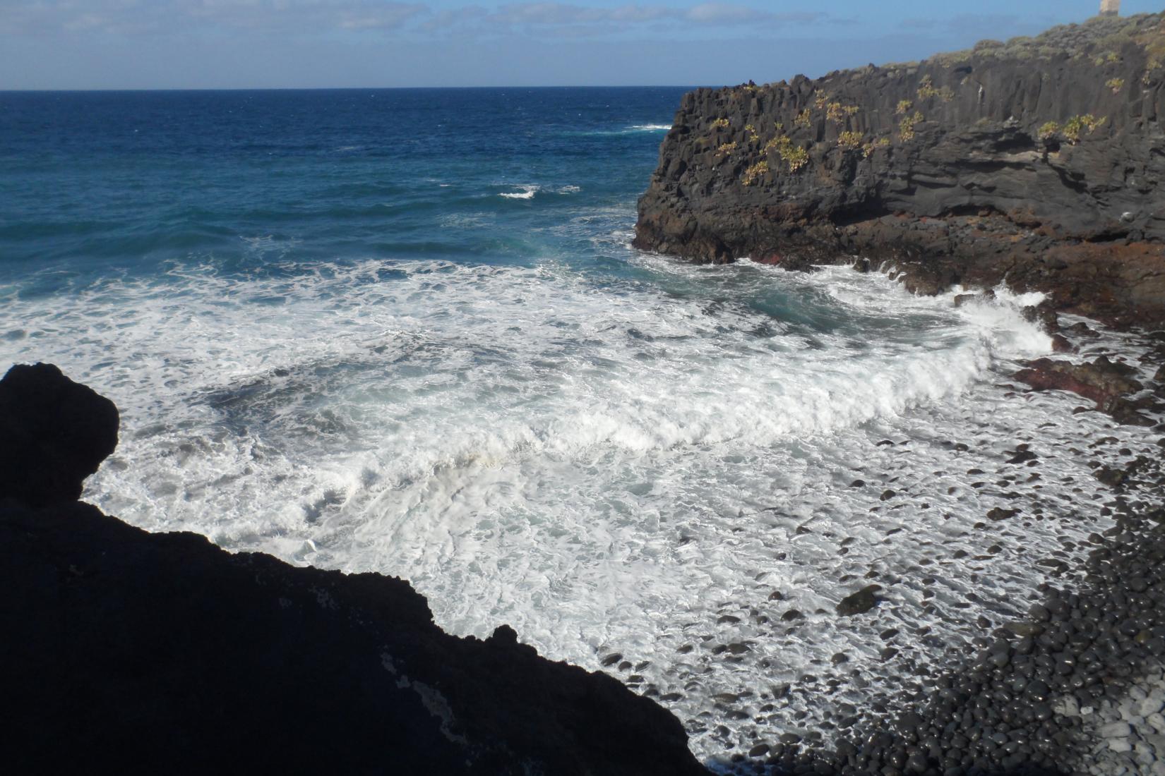 Sandee - Playa Dulce