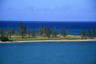 Sandee Mahee Bay Beach Photo