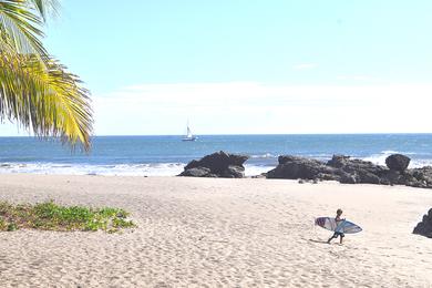 Sandee - Playa Roca