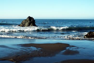 Sandee - Pichilemu - Wolves Beach