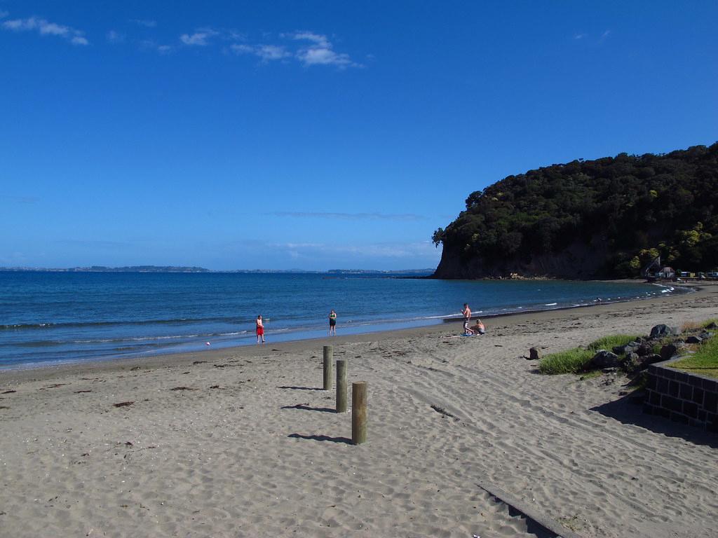 Sandee - Waiwera Beach