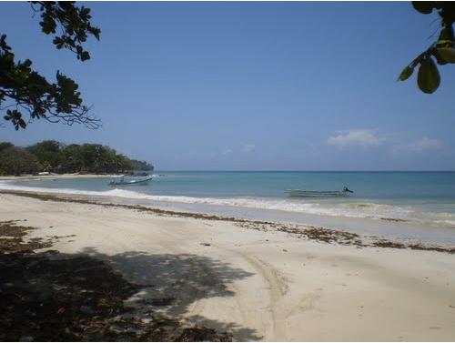 Sandee - Paraiso Beach