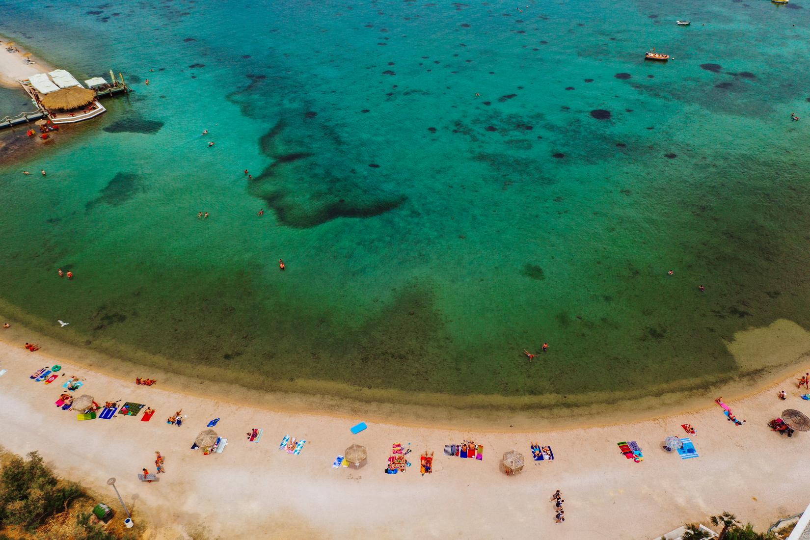 Sandee - Girenica Beach