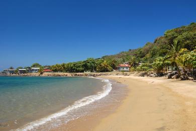 Sandee La Ceiba Beach