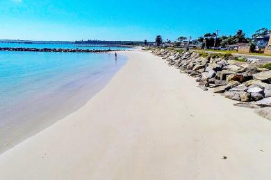 Sandee Silver Beach