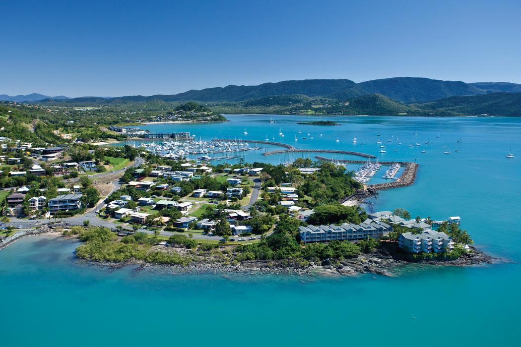 Sandee Airlie Beach Photo