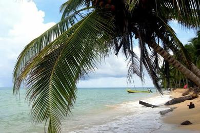 Sandee Kelly Gully Beach Photo