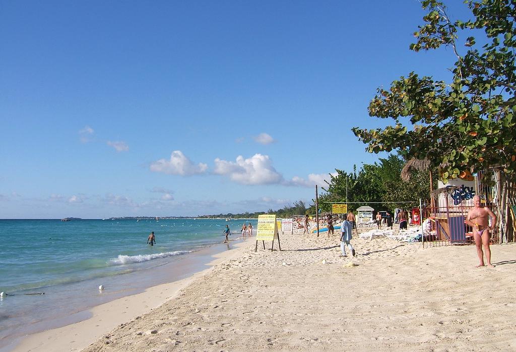 Sandee Sandals Negril Beach Resort Photo