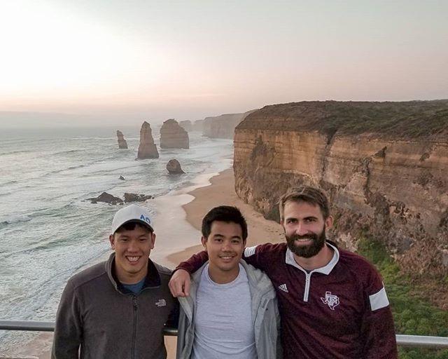 Sandee - Twelve Apostles Beach