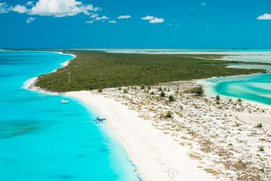 Sandee Isla Water Cay Beach Photo