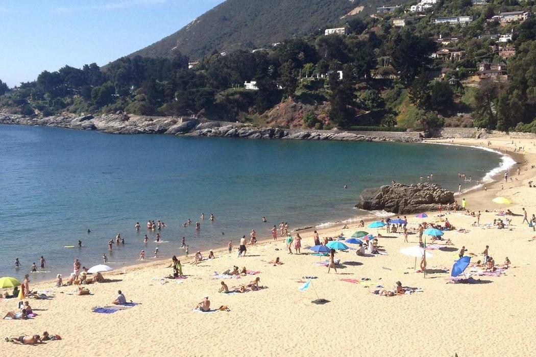 Sandee Zapallar Beach
