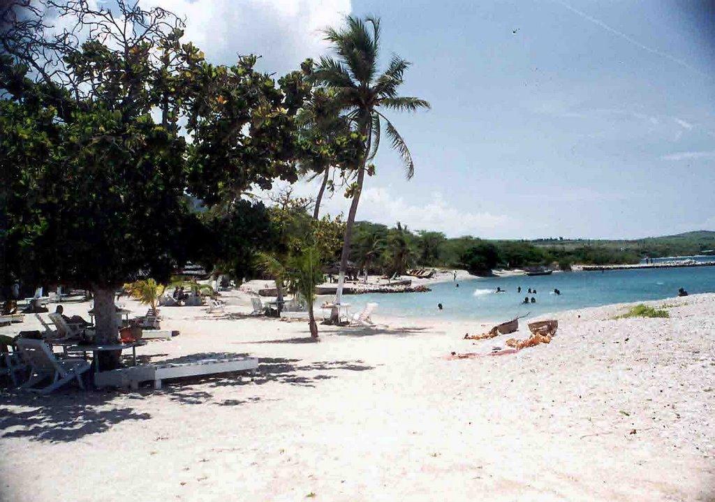 Sandee - Haiti Beach