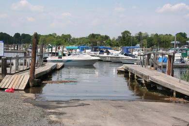 Sandee - Keyport Pier Beach