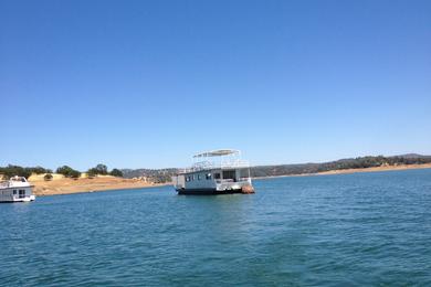 Sandee New Melones Lake Marina Photo