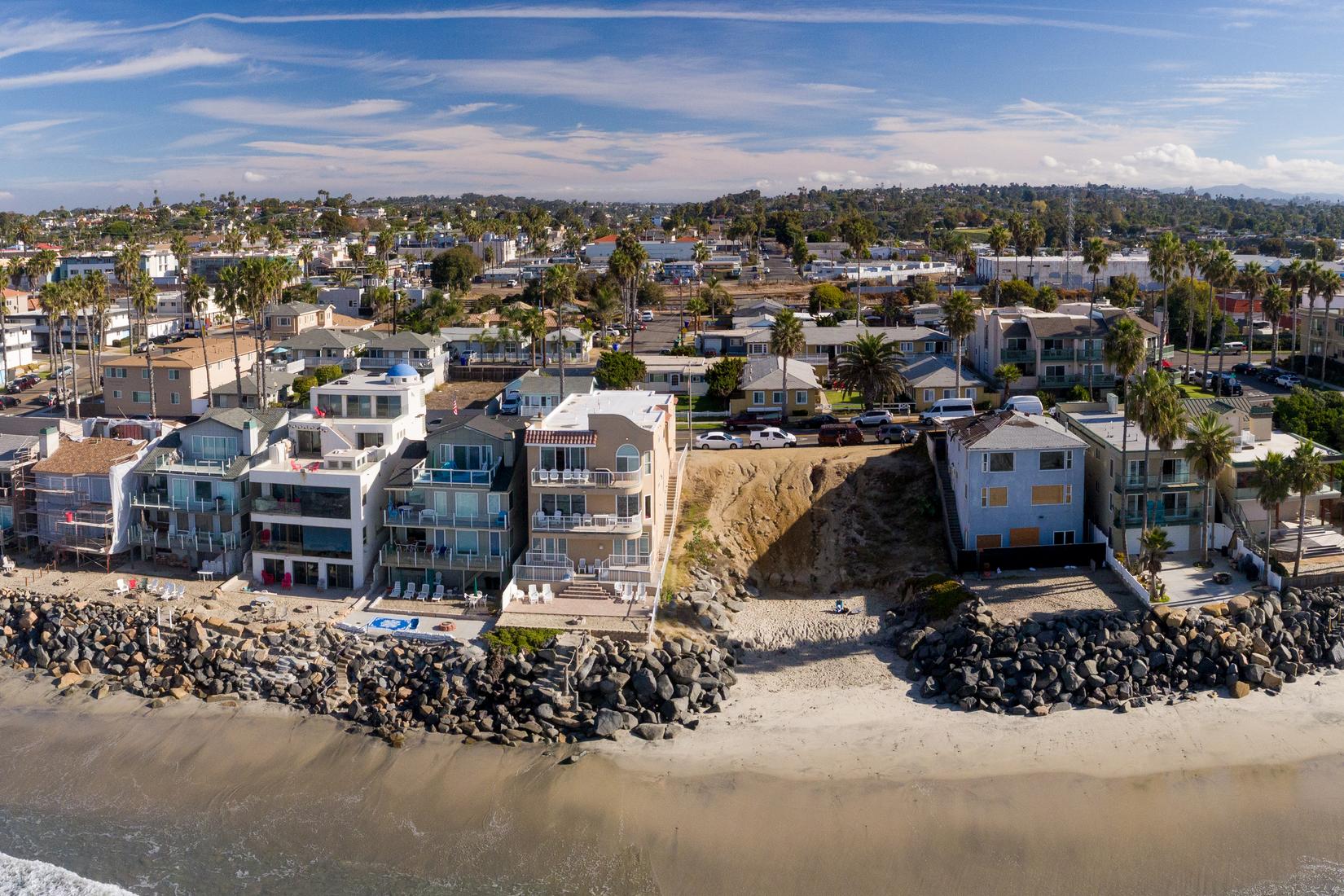 Sandee - Oceanside Boulevard Beach