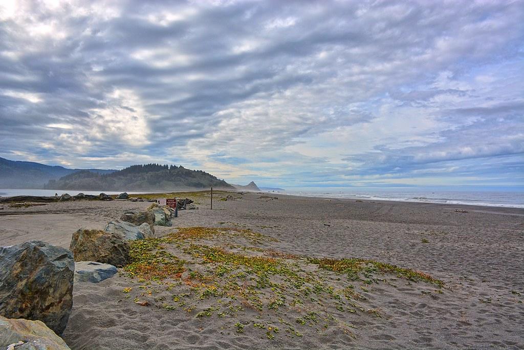 Sandee Stone Lagoon Beach