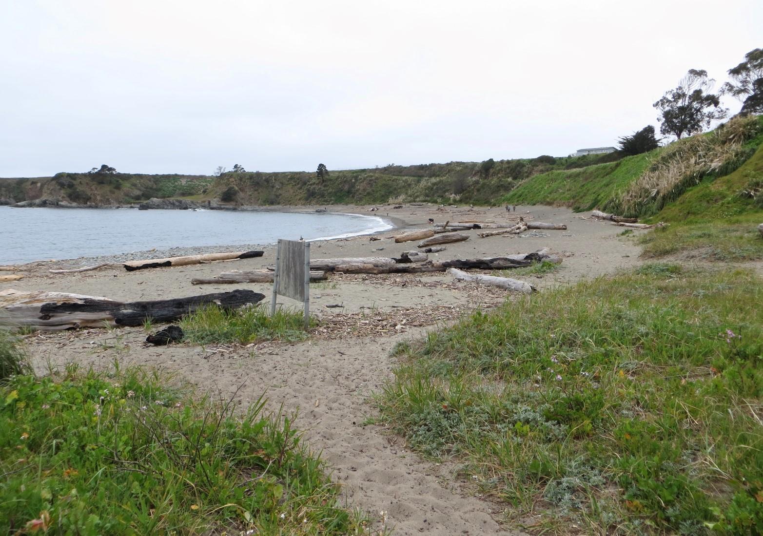 Sandee - Noyo Harbor Beach