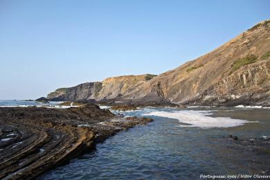 Sandee Praia Da Arrifana Photo