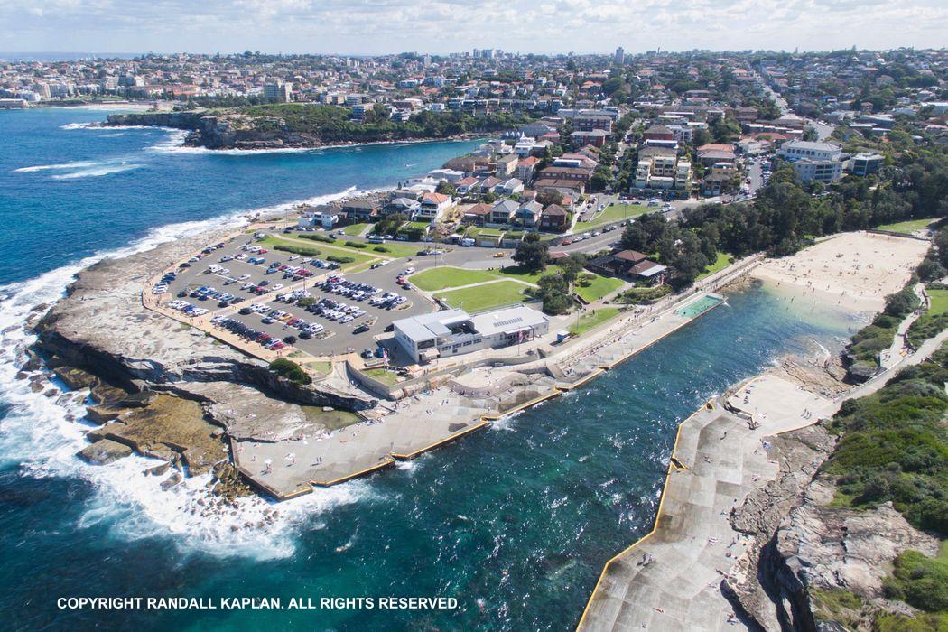 Sandee Clovelly Beach Photo