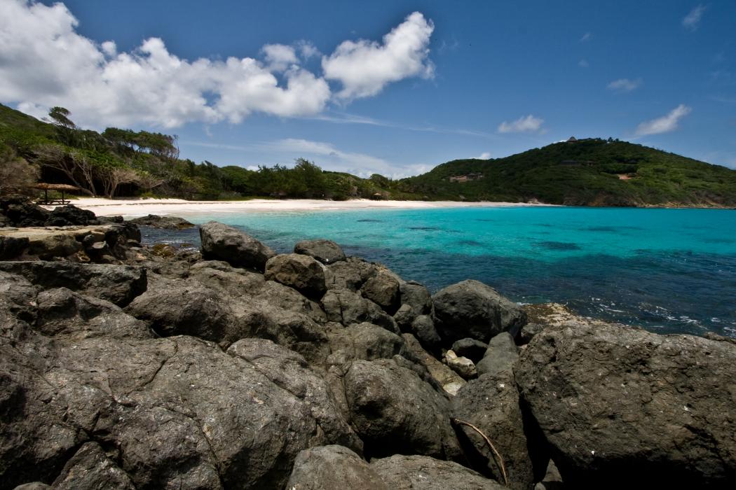 Sandee Macaroni Beach