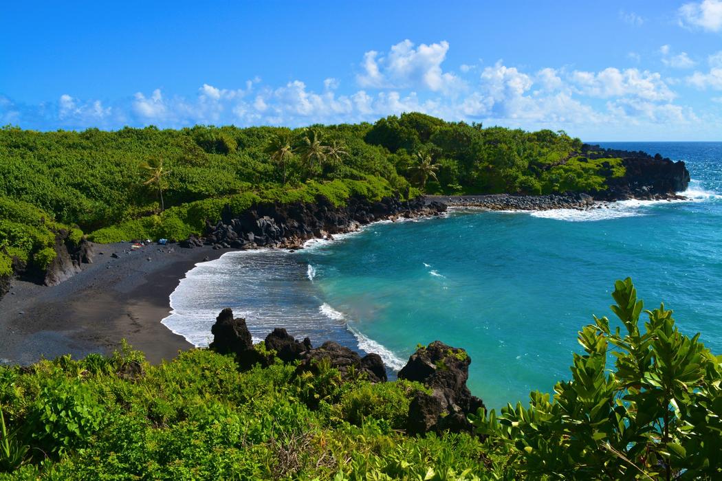 Sandee Waianapanapa Black Sand Beach