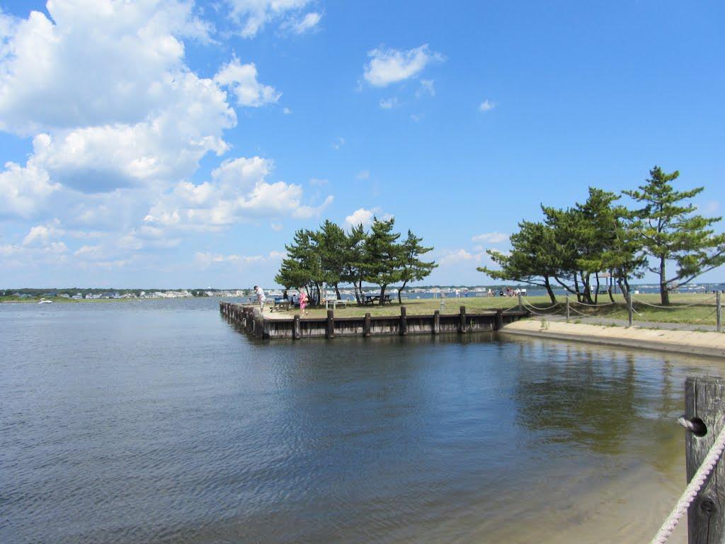 Sandee - Berkeley Island Beach