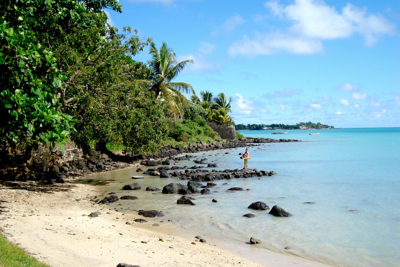 Sandee - Grand Baie Beach